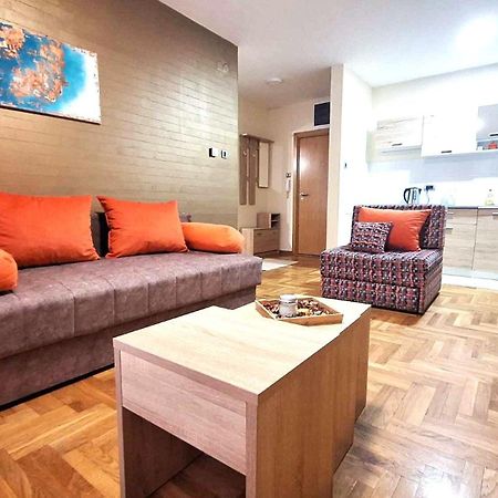 Apartment Vas Raj Novi Sad Exteriér fotografie