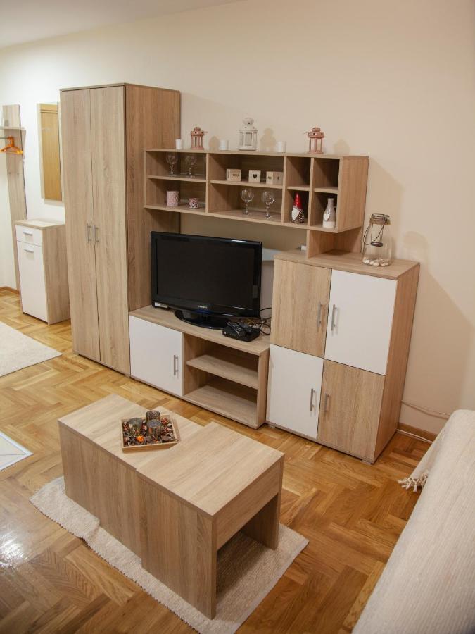 Apartment Vas Raj Novi Sad Exteriér fotografie